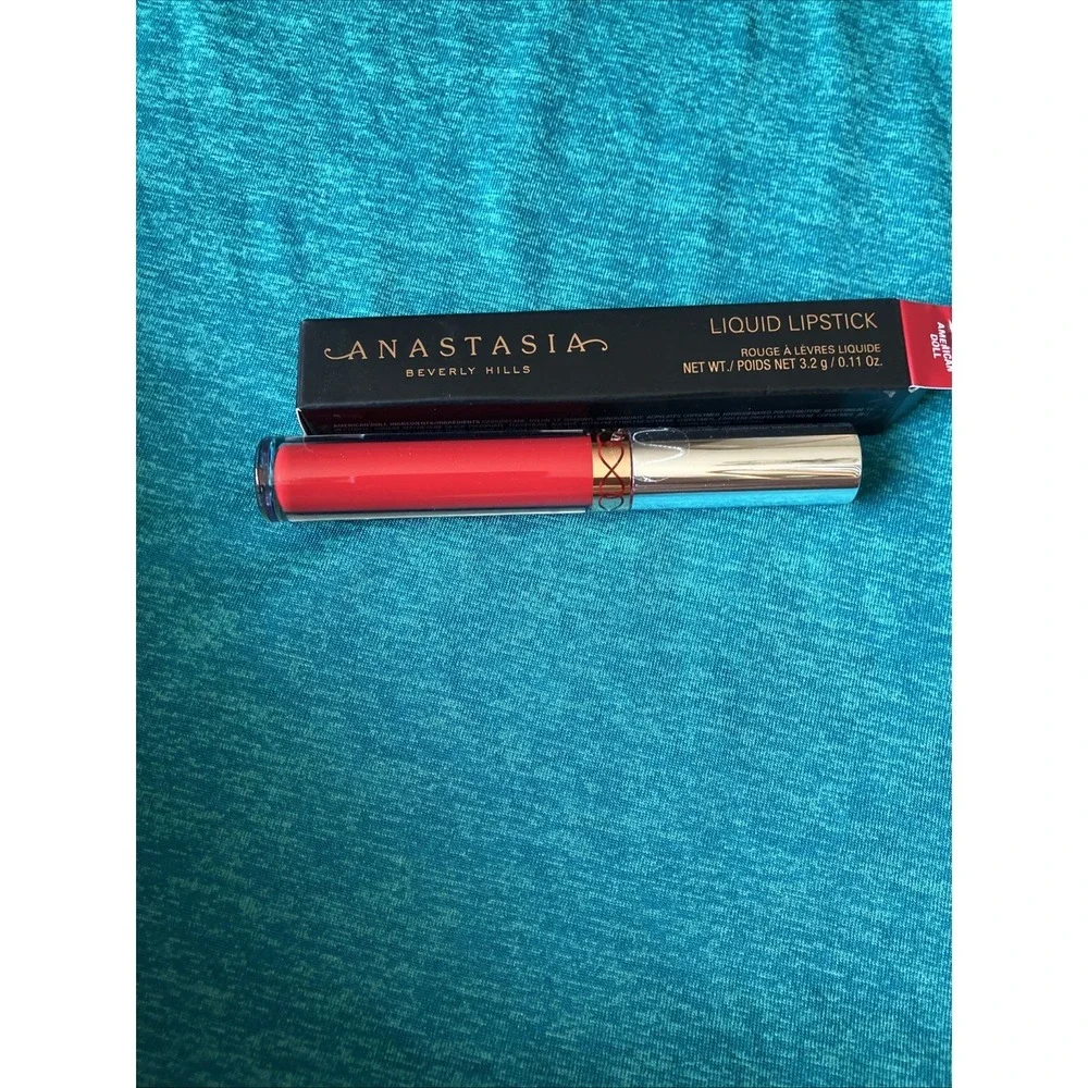 Anastasia Beverly Hills Red American Doll Liquid Matte Lipstick. 0.11oz. New - Picture 2 of 4
